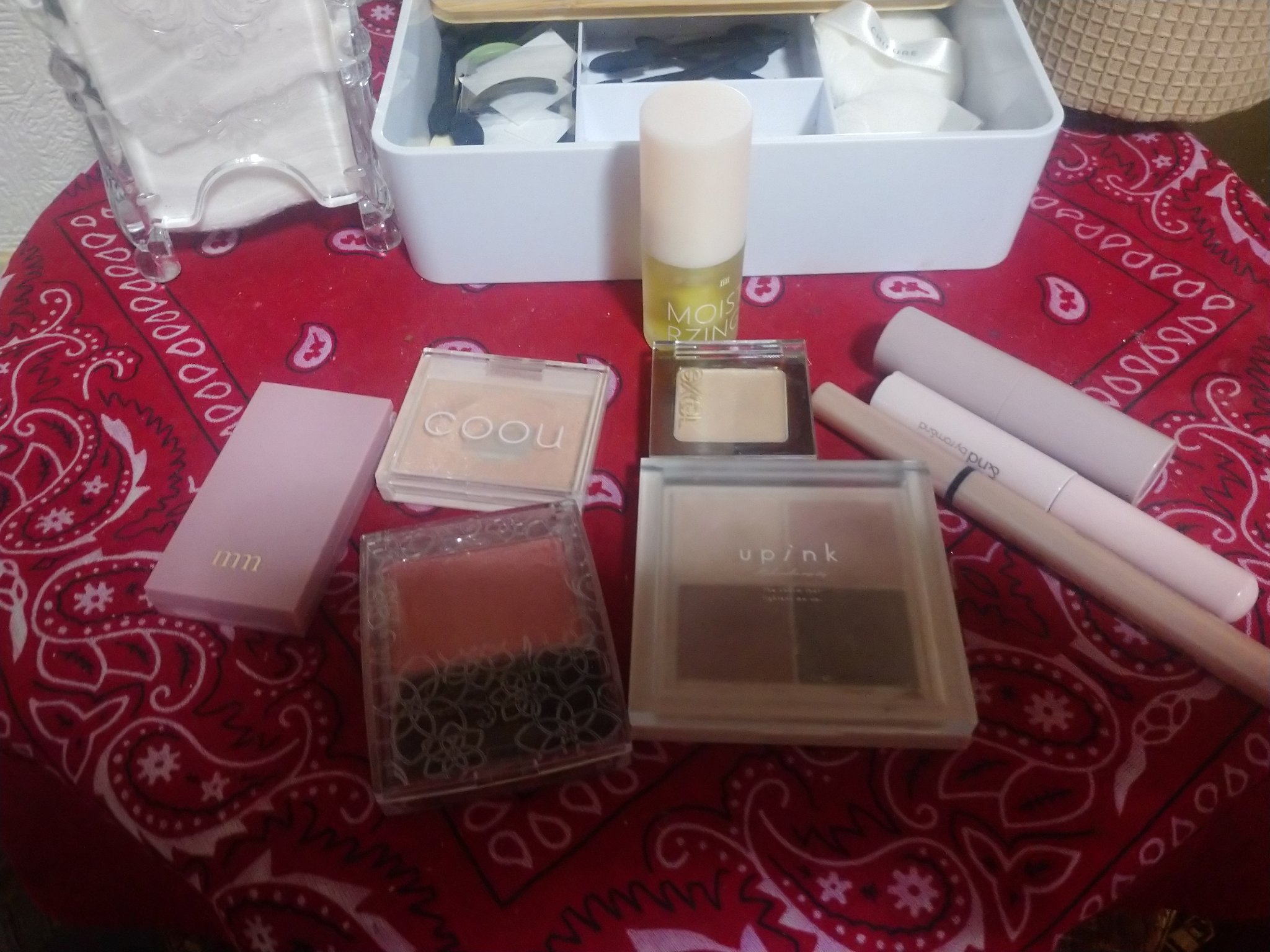 シャインオンステージアイパレット/upink/アイシャドウパレットを使ったクチコミ（2枚目）