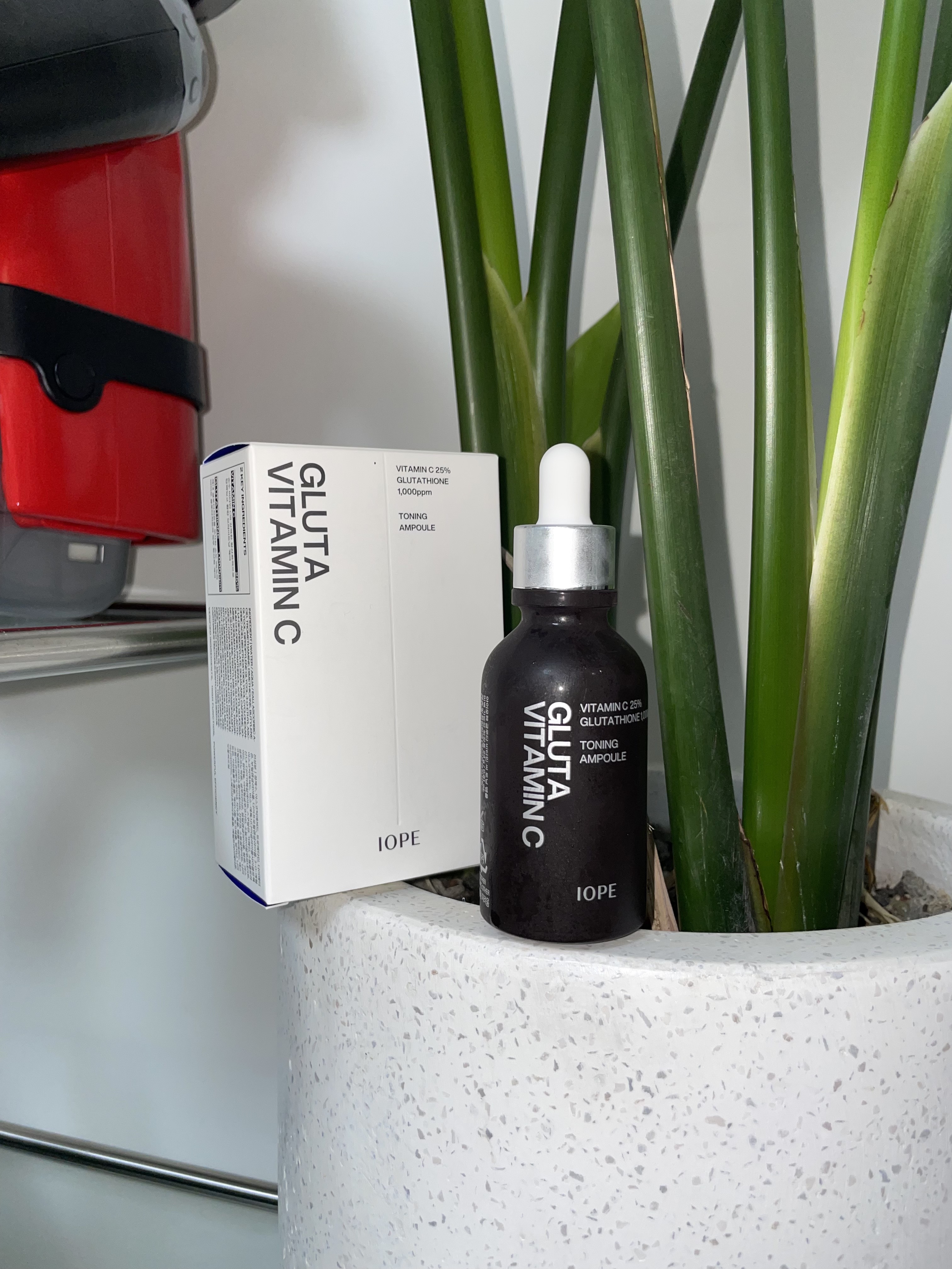 グルタ ビタミンC トーニング アンプル/IOPE/美容液を使ったクチコミ（1枚目）