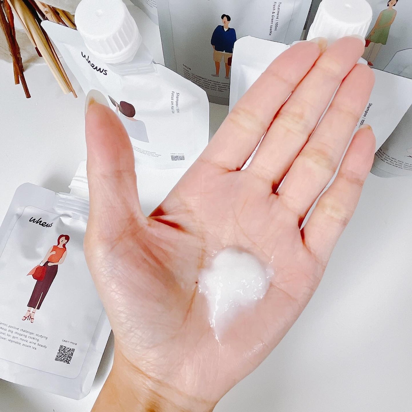 ダメージケア&モイスト シャンプー/whews/市販シャンプーを使ったクチコミ(4枚目)