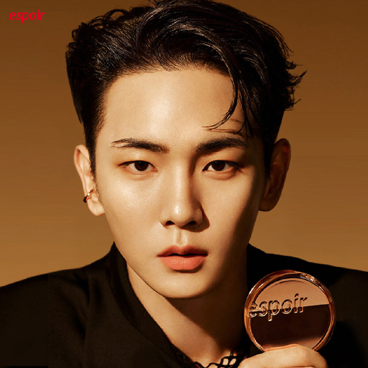 プロテーラービーグロウクッション ニュークラス/espoir/クッションファンデーションを使ったクチコミ（1枚目）