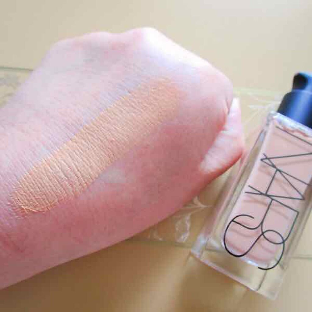 ティンティッドグローブースター/NARS/化粧下地を使ったクチコミ（3枚目）