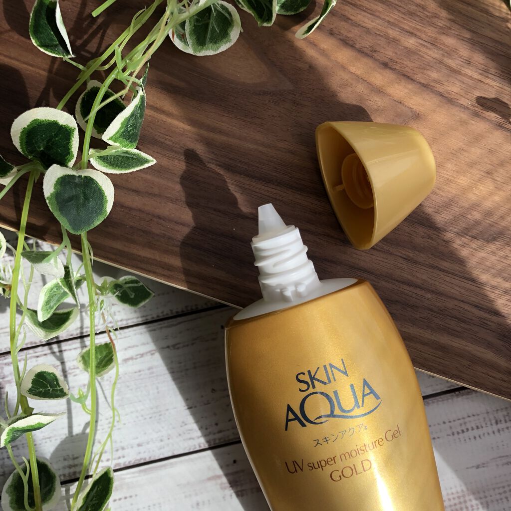 スーパーモイスチャージェルゴールド/スキンアクア/日焼け止めジェルを使ったクチコミ（2枚目）
