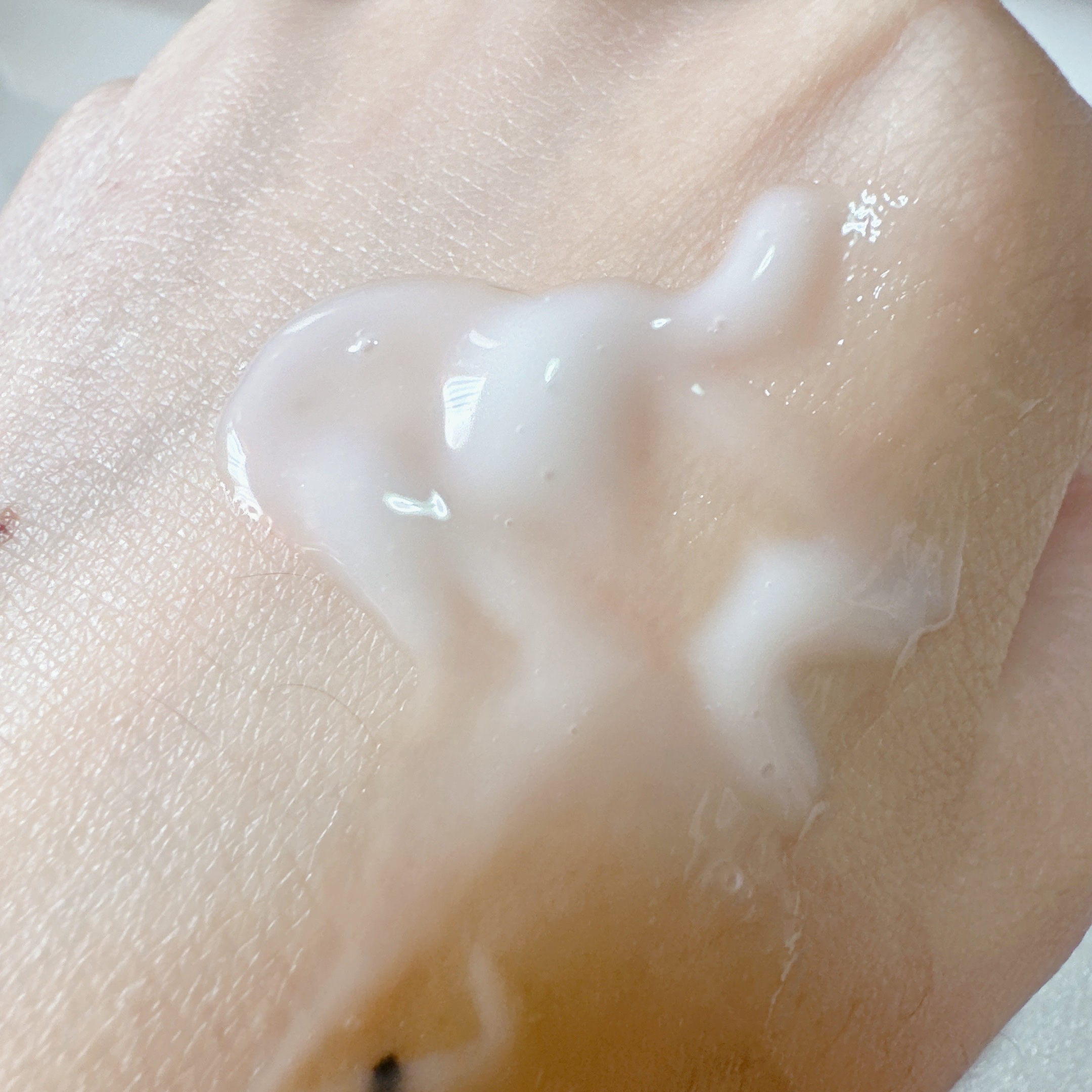 リードルショット ビタライトCエッセンス/VT/美容液を使ったクチコミ（3枚目）