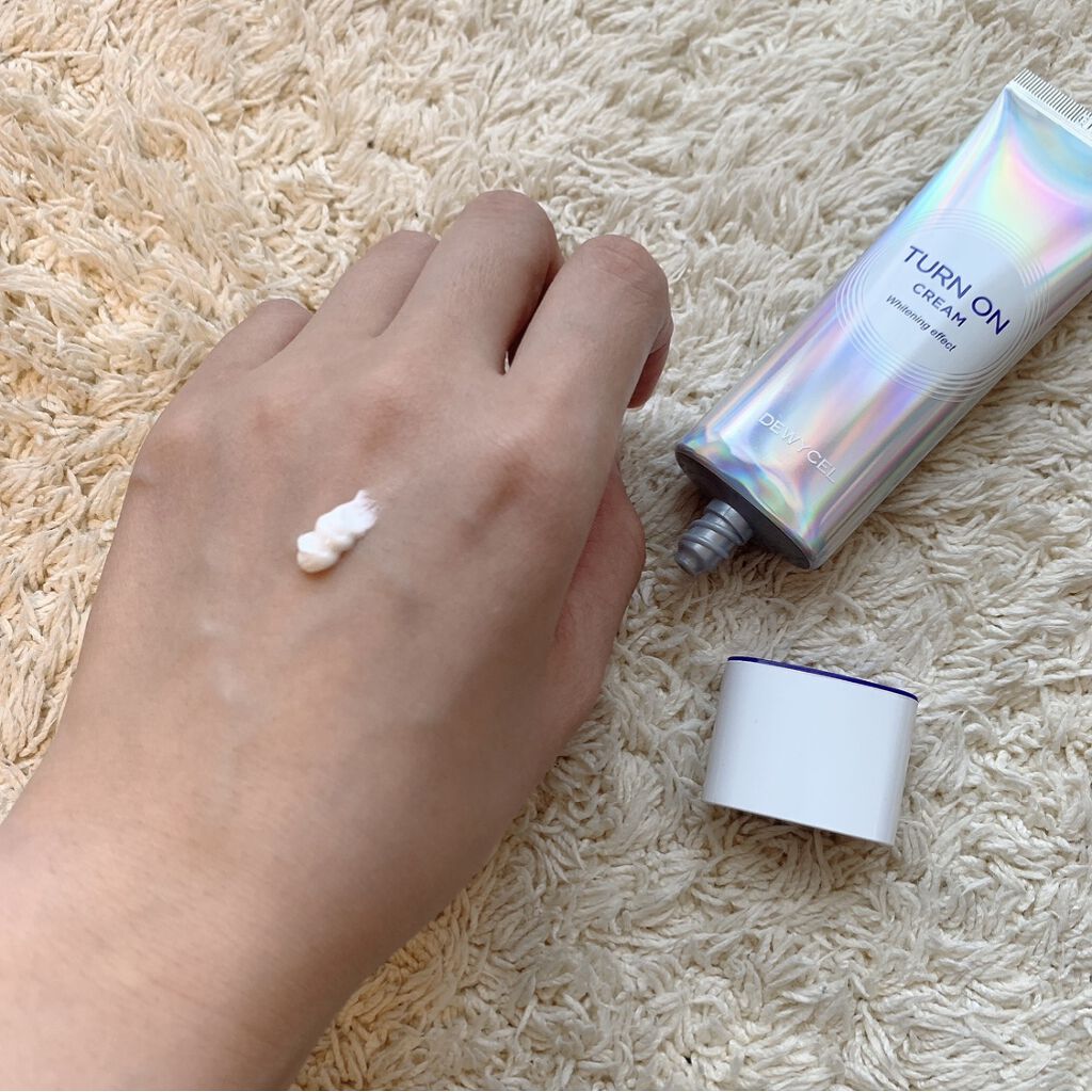 デュイセル ターンオンクリーム/DEWYCEL/フェイスクリームを使ったクチコミ（2枚目）