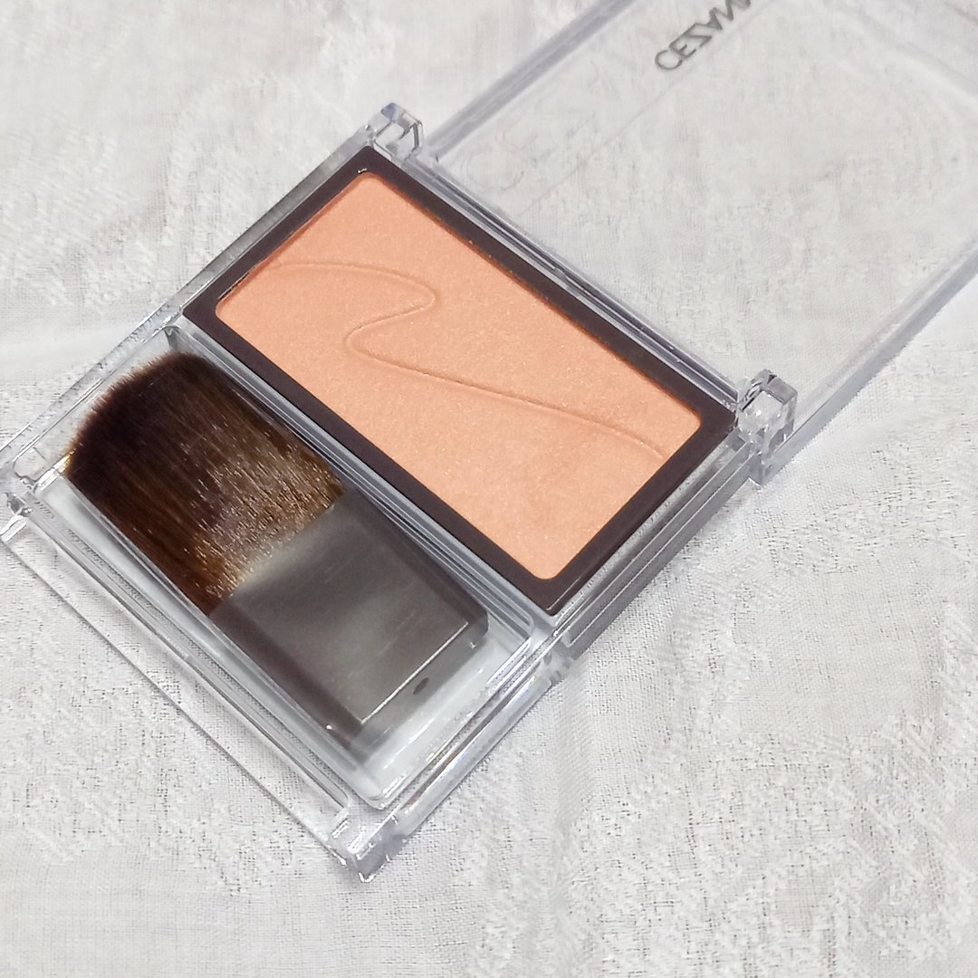 チークブラッシュ/CEZANNE/パウダーチークを使ったクチコミ（2枚目）