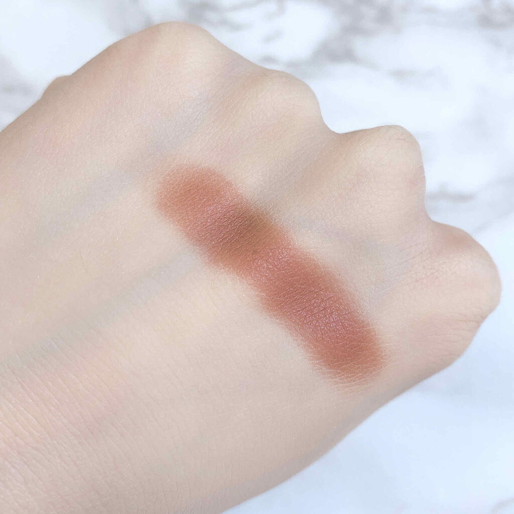 アディクション ザ アイシャドウ マット/ADDICTION/単色アイシャドウを使ったクチコミ（3枚目）