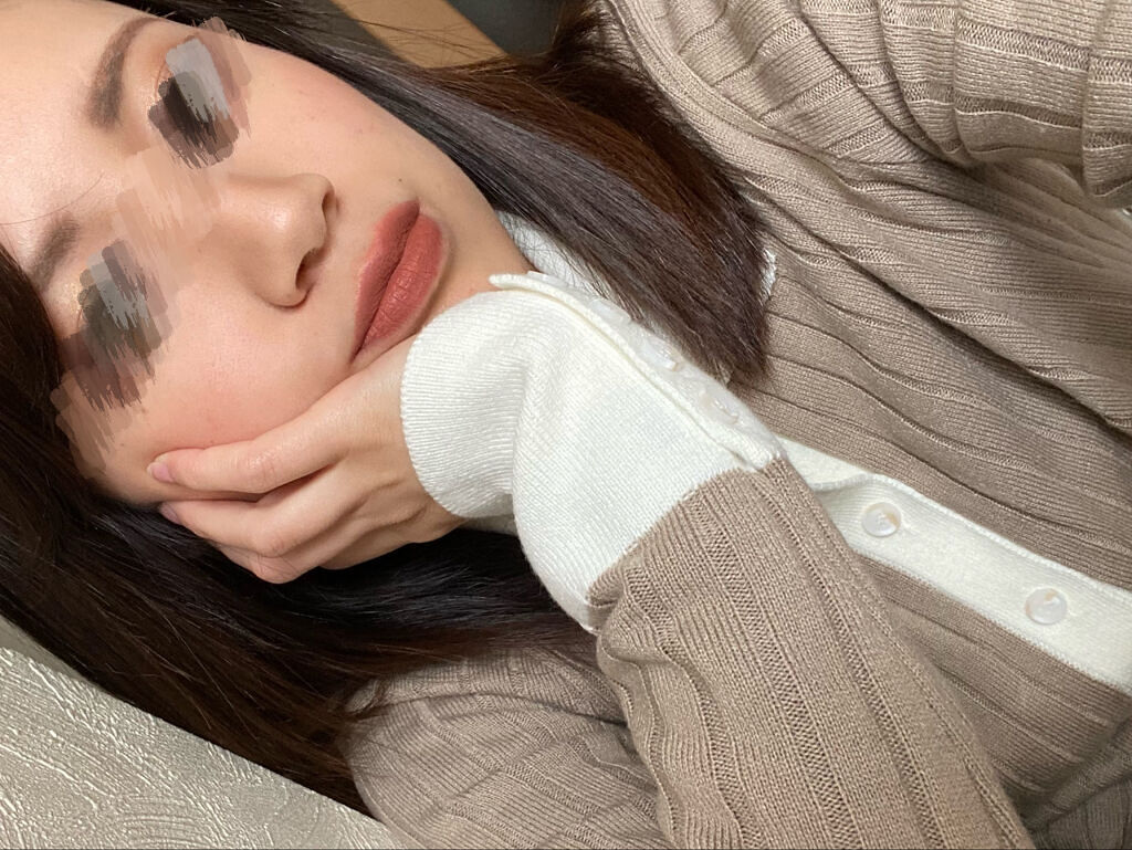 メルテッド リキッド マット ロングウェア リップスティック メイキン ムーブス（新色）/Too Faced/口紅を使ったクチコミ（2枚目）