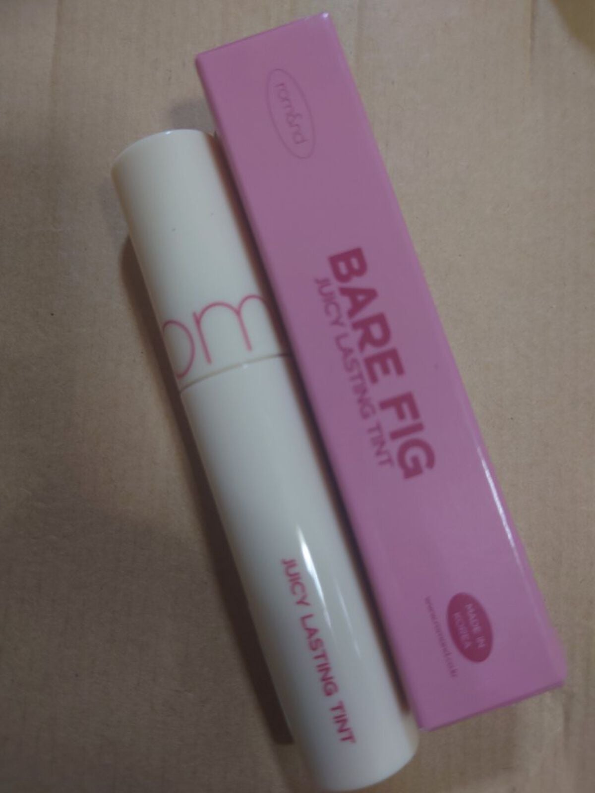 ジューシーラスティングティント/rom&nd/リップティントを使ったクチコミ(1枚目)