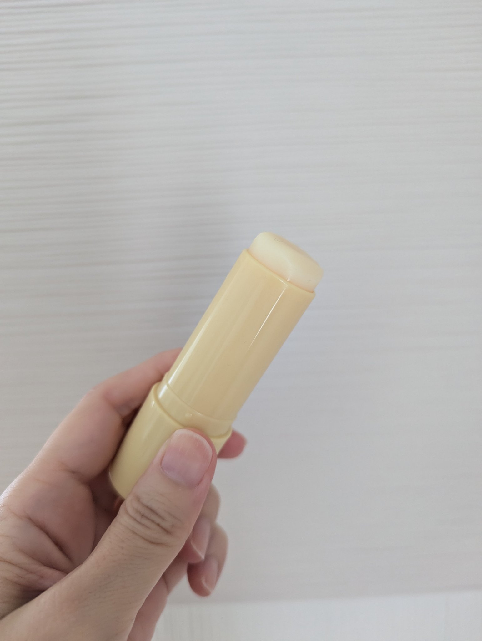 コラーゲンモイスチャーSUNマルチバーム/DERMASHARE/日焼け止めスティックを使ったクチコミ（2枚目）