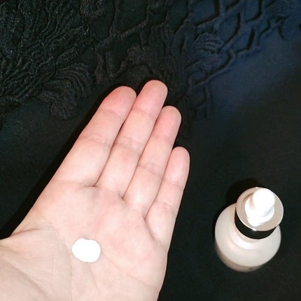 mcgroupakiko on LIPS 「週末はスキンクリニックでかねてからの悩みでした、頬やおでこのポ..」(7枚目)