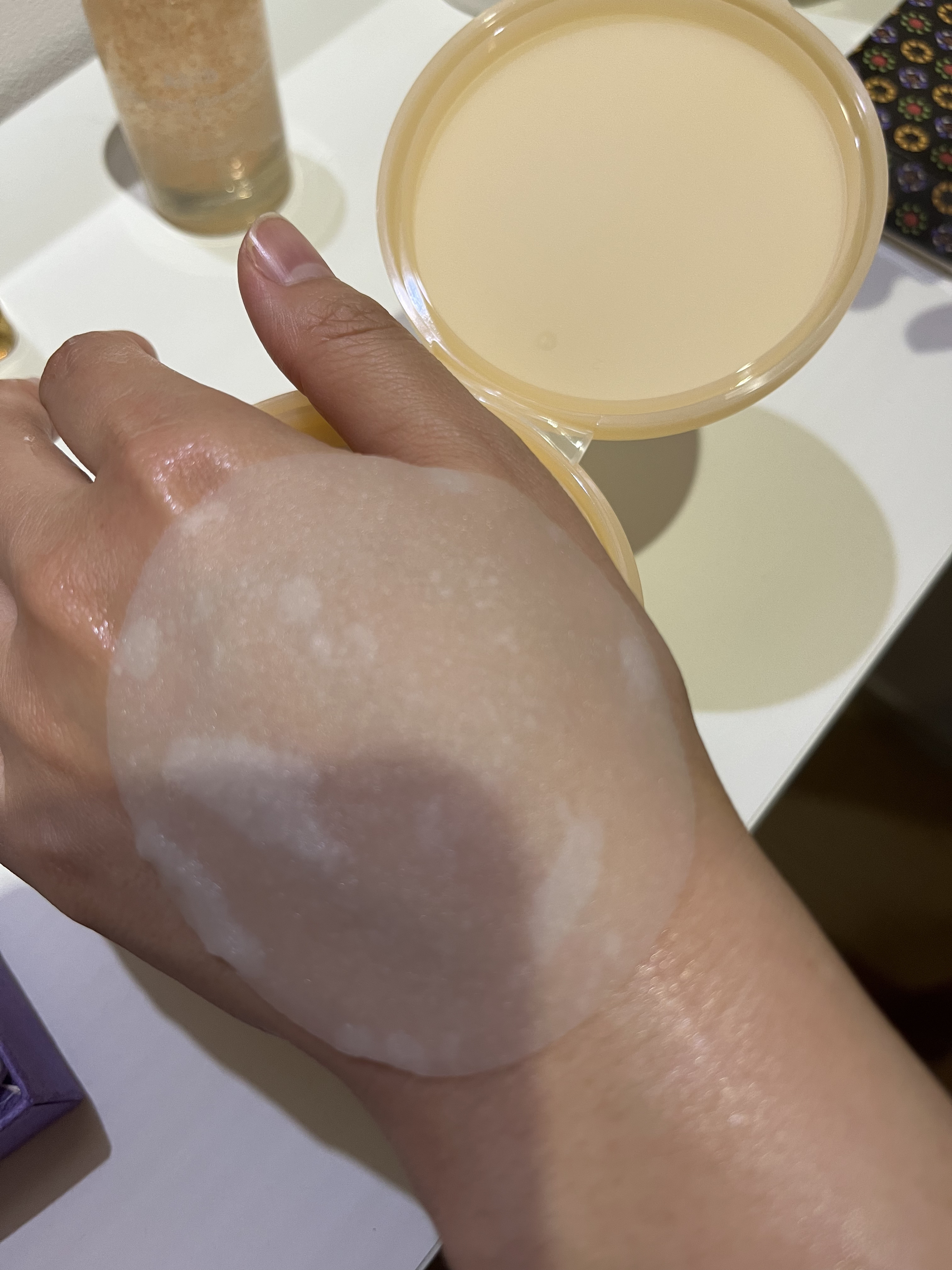 グルタチオンソームダークスポットセラムビタドロップ/Abib /美容液を使ったクチコミ（3枚目）