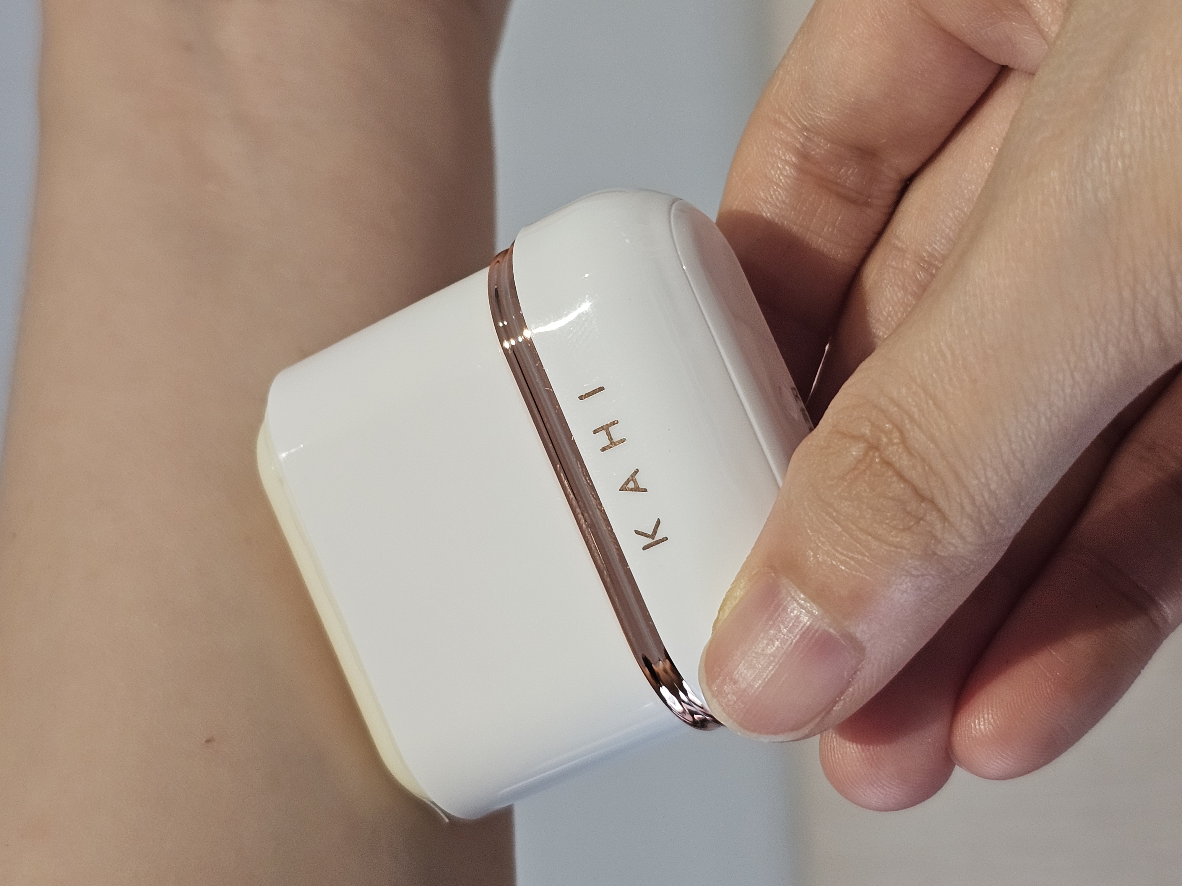 エアリーフィットサンスティック/KAHI/日焼け止めスティックを使ったクチコミ（3枚目）