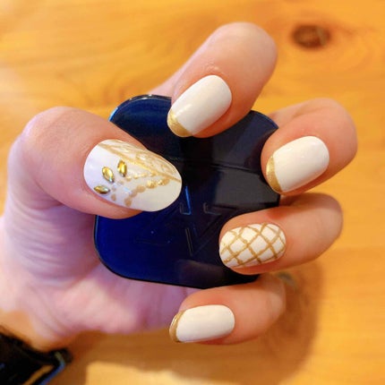 kanata on LIPS 「ツイステネイル第6弾はいつもの寮シリーズではなくフェアリーガラ..」(3枚目)