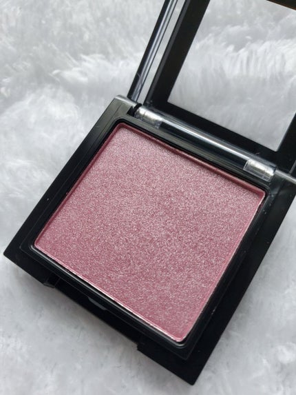 シングルアイシャドウ/マリブビューティー/単色アイシャドウを使ったクチコミ(2枚目)