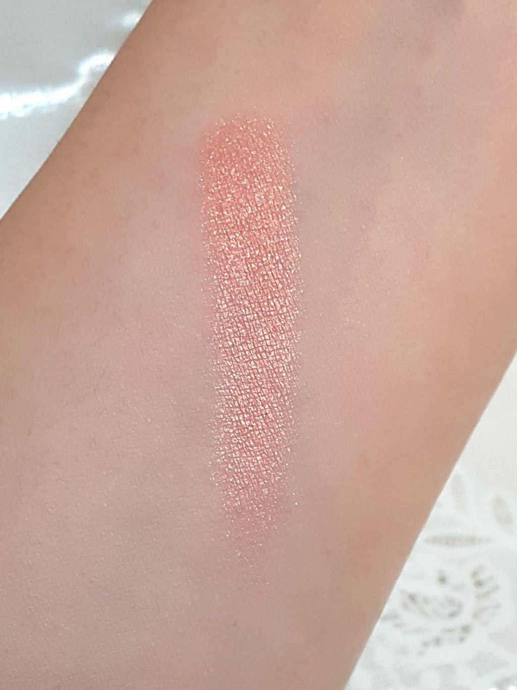 モノアイズ アイシャドウ/ARITAUM/単色アイシャドウを使ったクチコミ（3枚目）