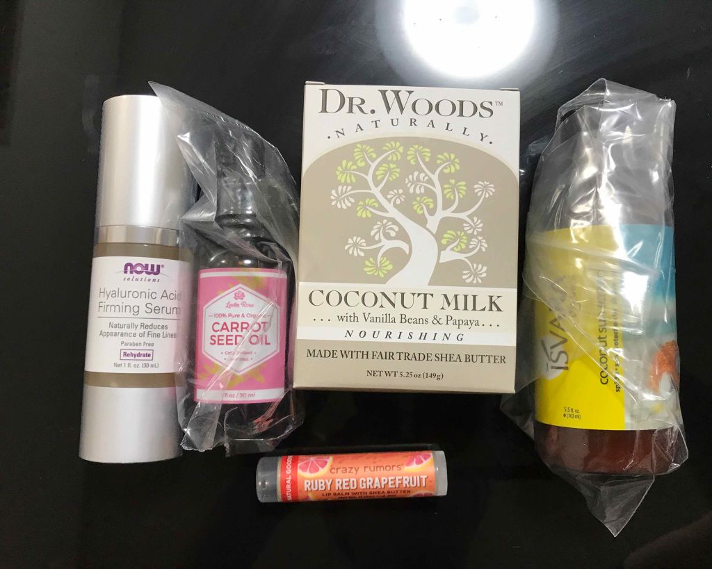 エレン(ミネラルコスメ大好き) on LIPS 「アイハーブで初めてお買い物しました🌿よくYouTuberの方が..」(2枚目)