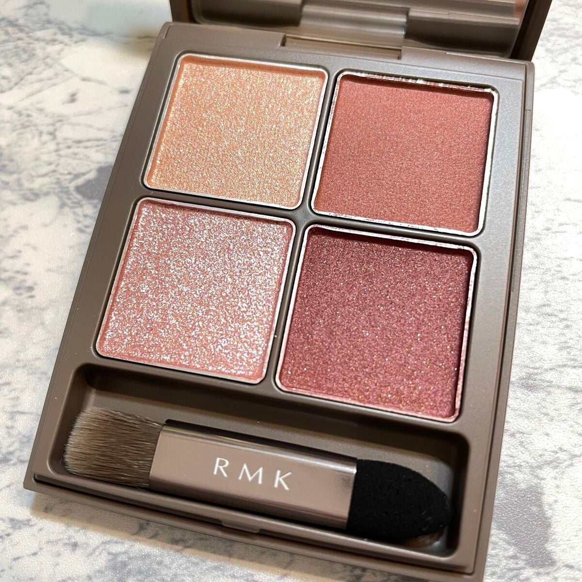 オブスキュア テンプテイション アイシャドウパレット/RMK/アイシャドウパレットを使ったクチコミ(3枚目)