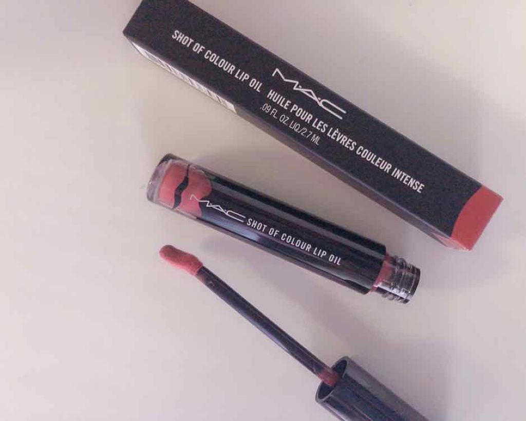 ショット オブ カラー リップ オイル/M・A・C/リップグロスを使ったクチコミ（1枚目）
