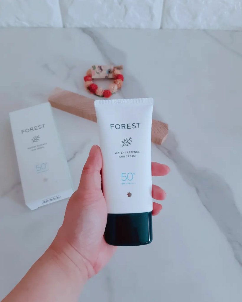 フォレスト エッセンスサンクリーム/FoRest by Greenfinger/日焼け止めローションを使ったクチコミ（2枚目）