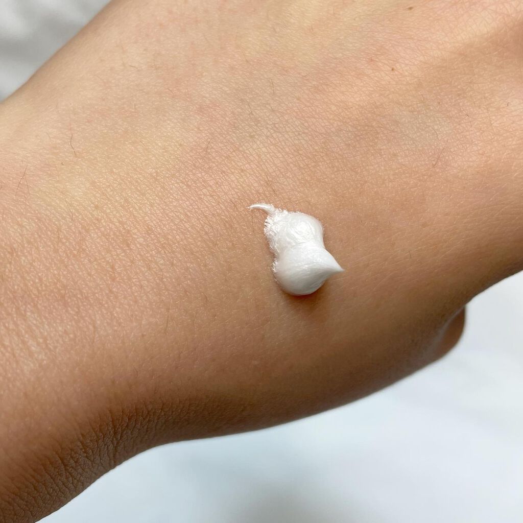 大人のハンドバーム エルブグリーンの香り/ハリーハリー/ハンドクリームを使ったクチコミ(3枚目)