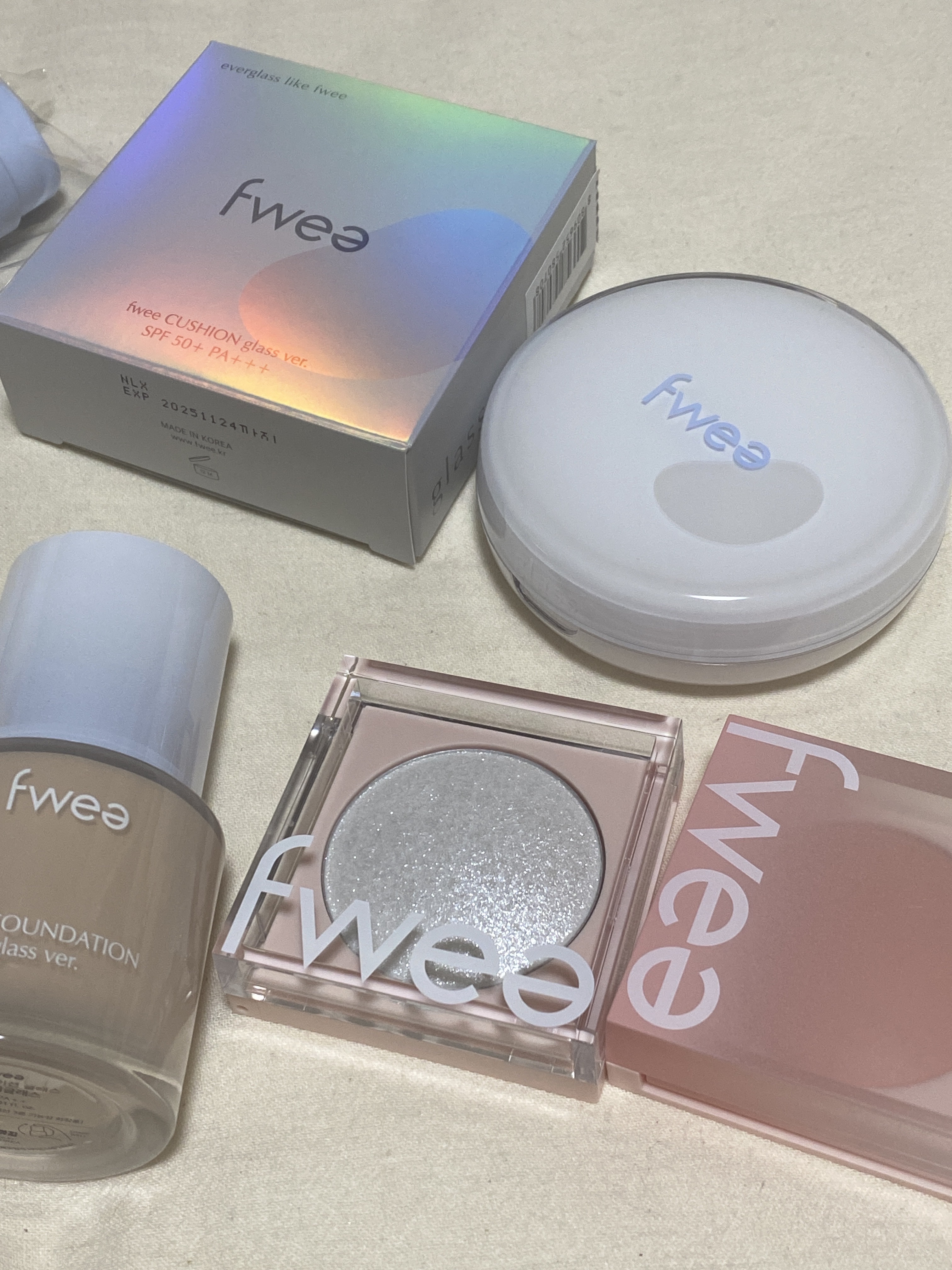 フィーチークメロウ 04 ダイヤ１カラット/fwee/ジェル・クリームチークを使ったクチコミ（1枚目）