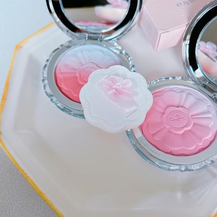 フラワークチュール メイクアップパフ/JILL STUART/パフ・スポンジを使ったクチコミ(2枚目)