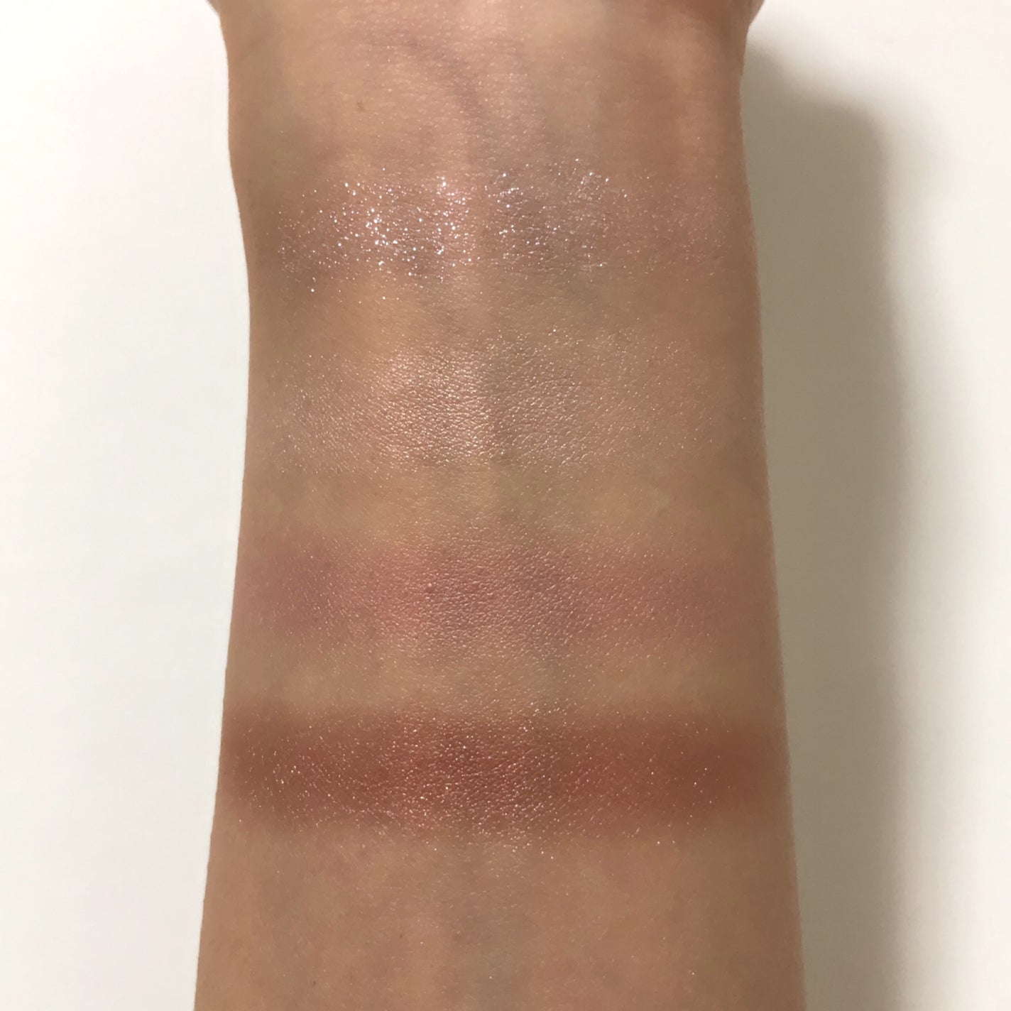 ベージュトーンアイシャドウ/CEZANNE/アイシャドウパレットを使ったクチコミ(4枚目)