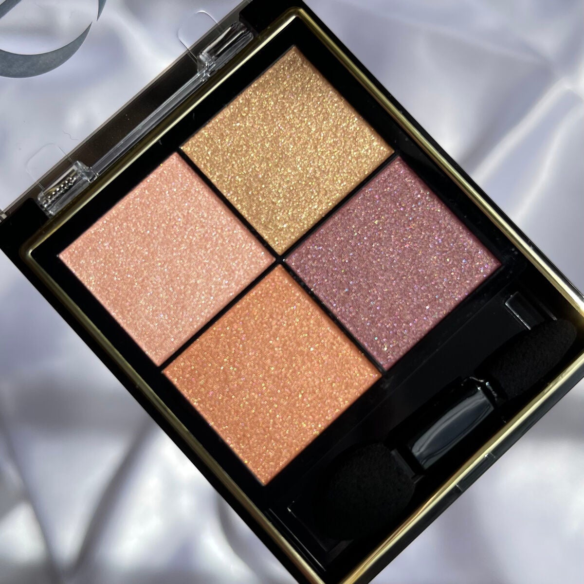 リアルクローズシャドウ/excel/アイシャドウパレットを使ったクチコミ(2枚目)