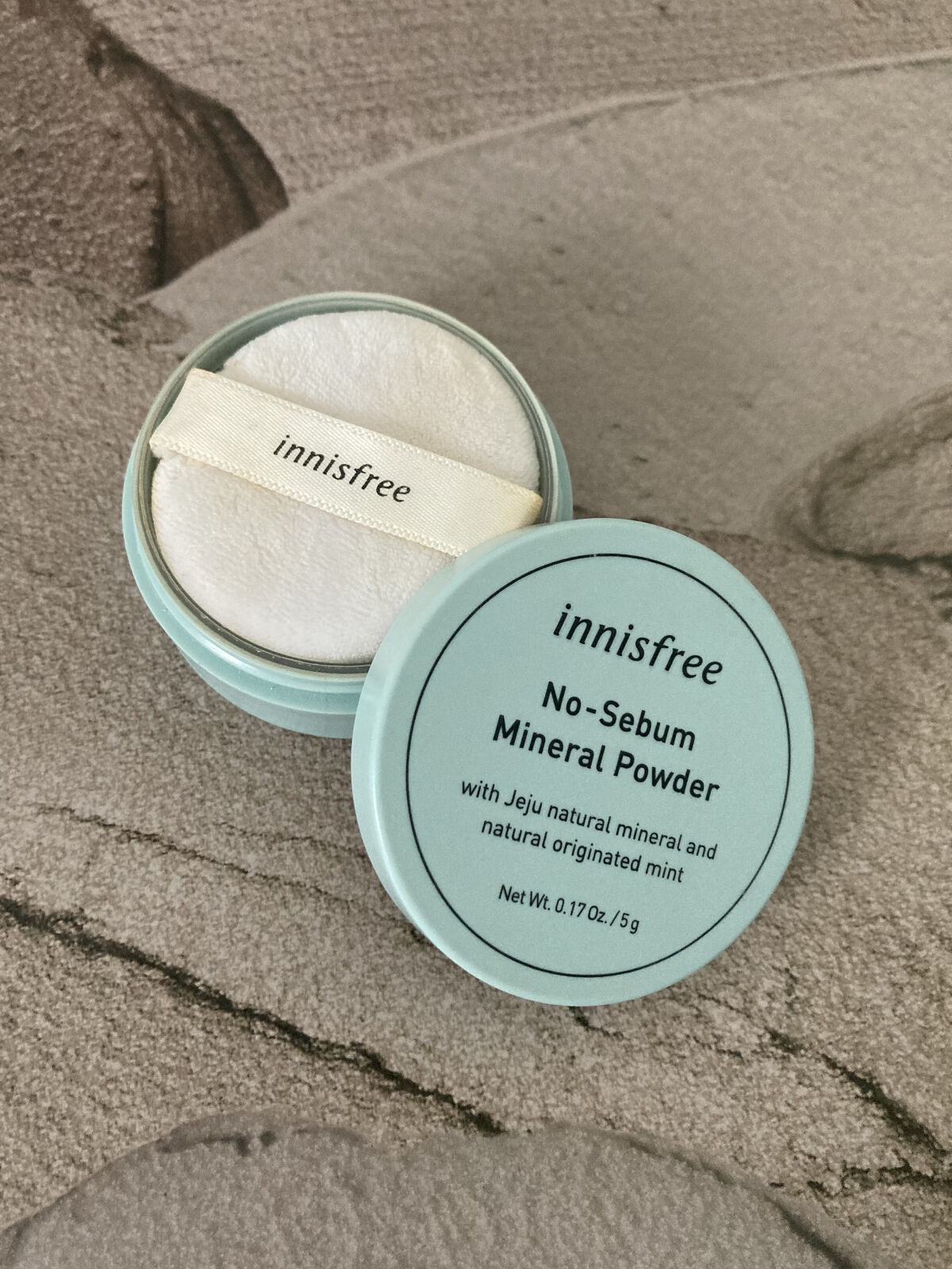 ノーセバム　ミネラルパウダー　N/innisfree/ルースパウダーを使ったクチコミ（2枚目）