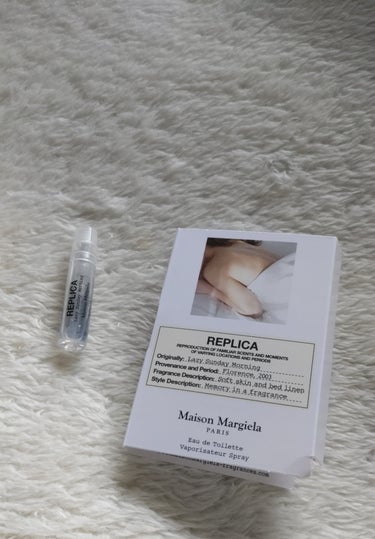 MAISON MARTIN MARGIELA PARFUMS　レプリカ オードトワレ レイジー サンデー モーニング


先日のイベントで入手したサンプル使用です。

以前から話題になった後店頭で嗅いだ