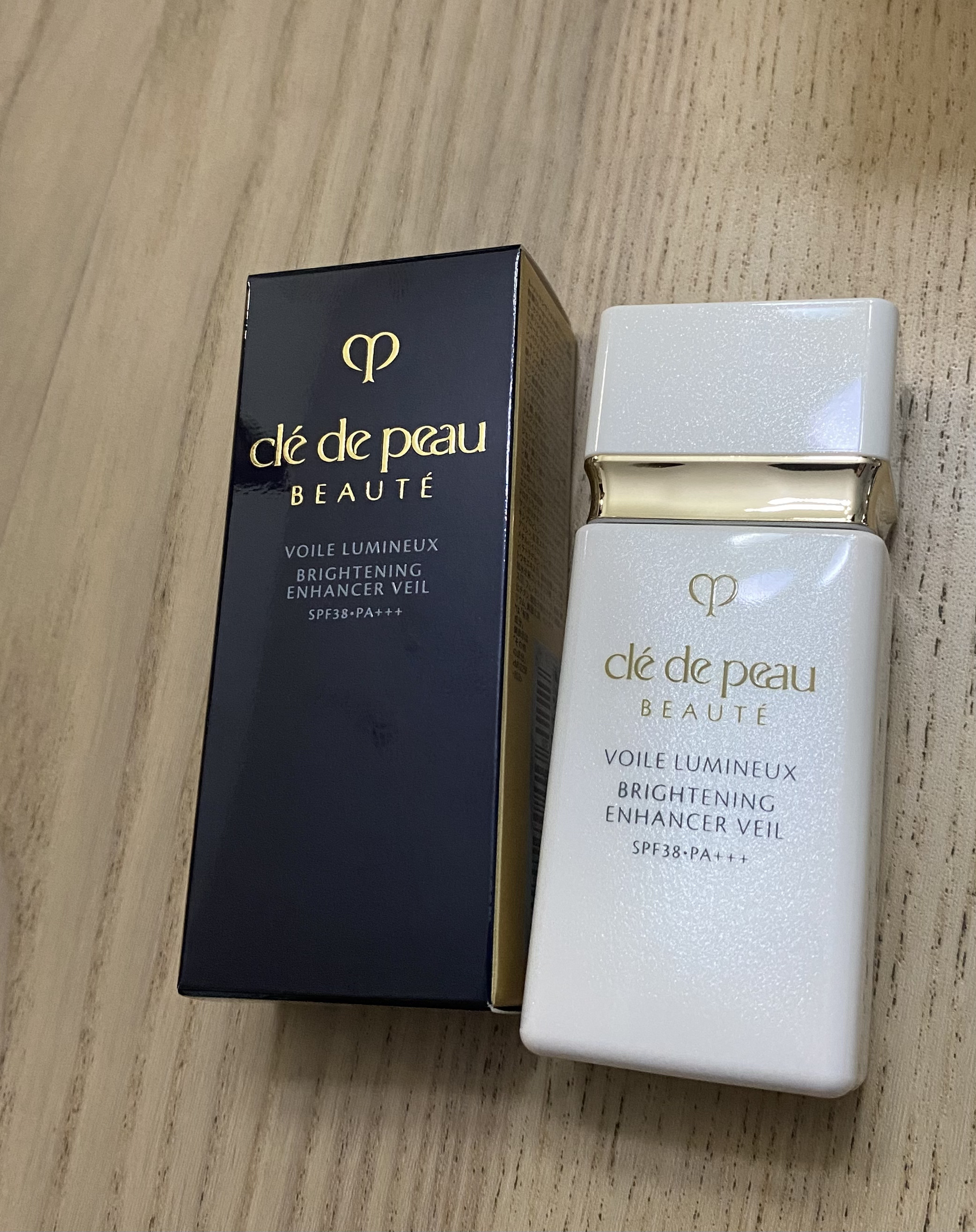 ヴォワールコレクチュールｎ/クレ・ド・ポー ボーテ/化粧下地を使ったクチコミ（1枚目）