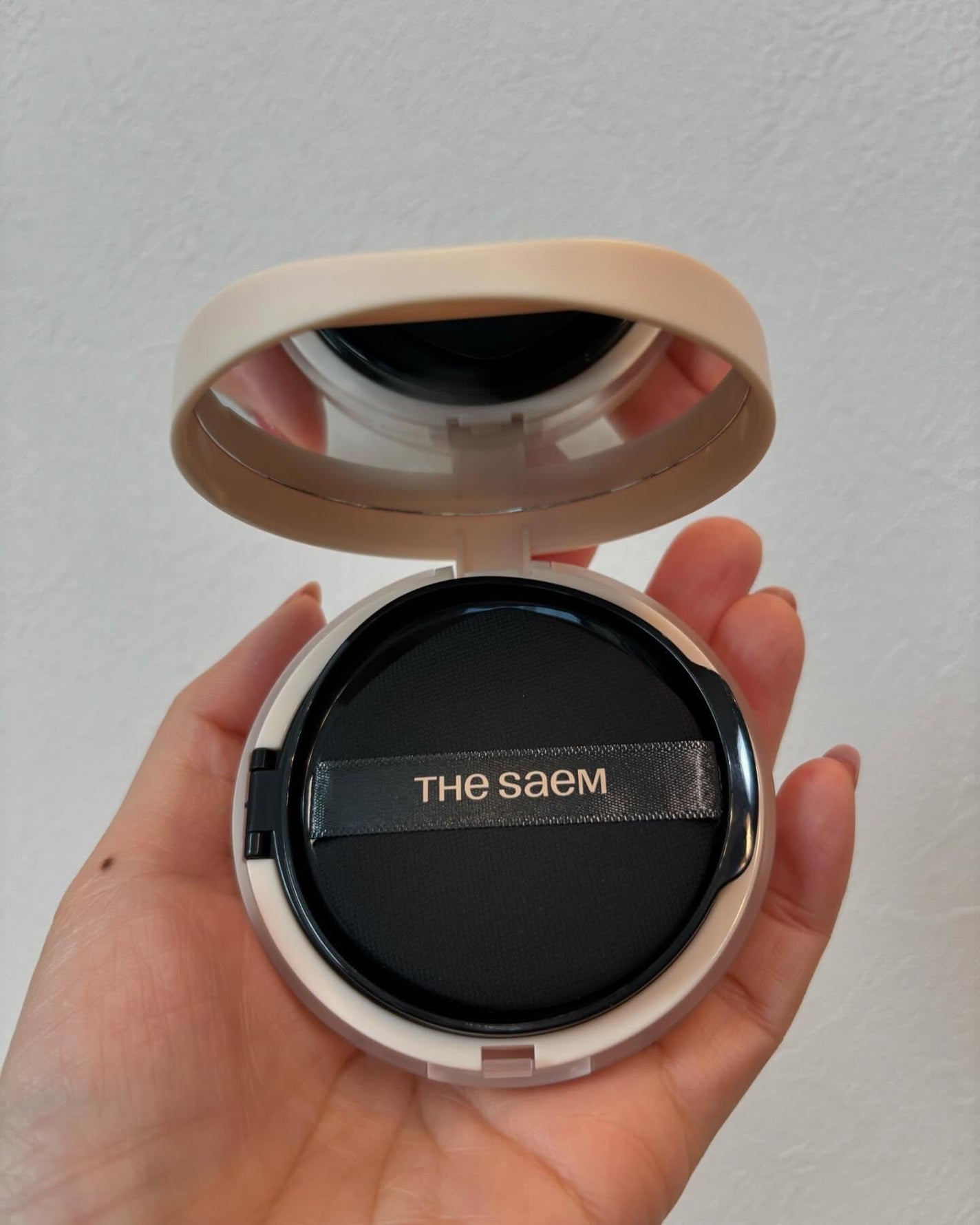 カバーパーフェクションコンシーラークッション/the SAEM/リキッドコンシーラーを使ったクチコミ(2枚目)