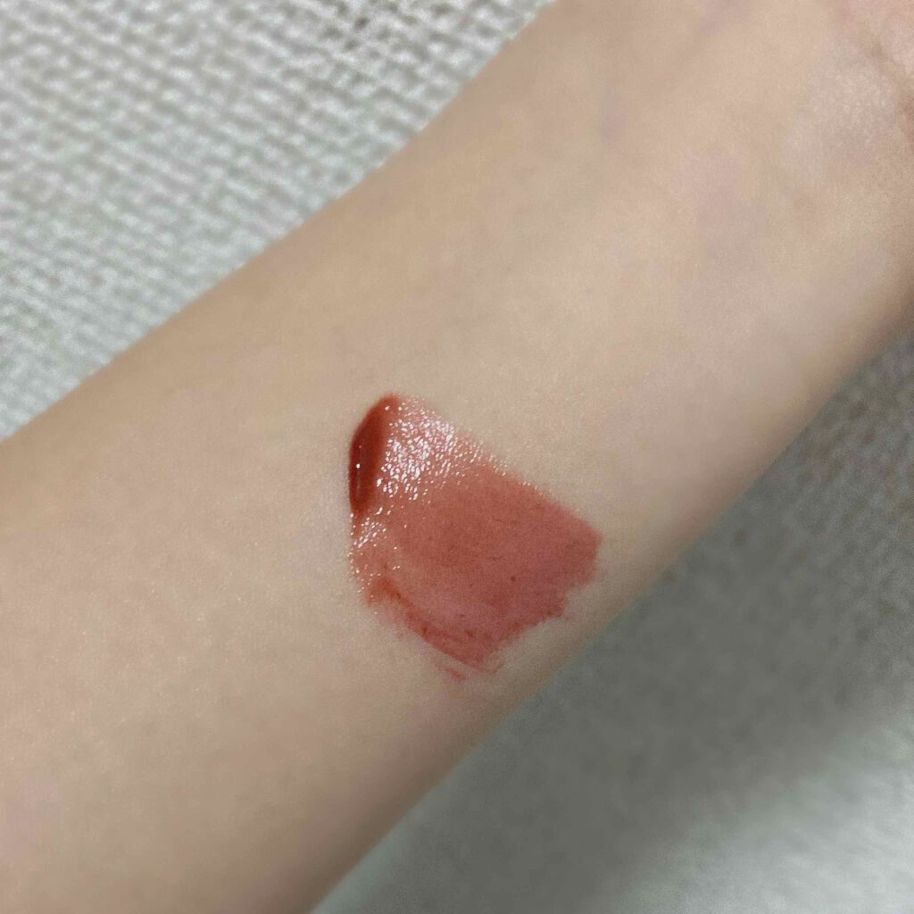 トーン ペタル エッセンス カラー バター/to/one/リップグロスを使ったクチコミ(3枚目)