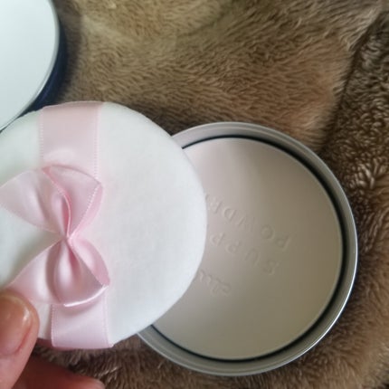 すっぴんパウダーC スリーピームーンの香り/クラブ/プレストパウダーを使ったクチコミ(4枚目)