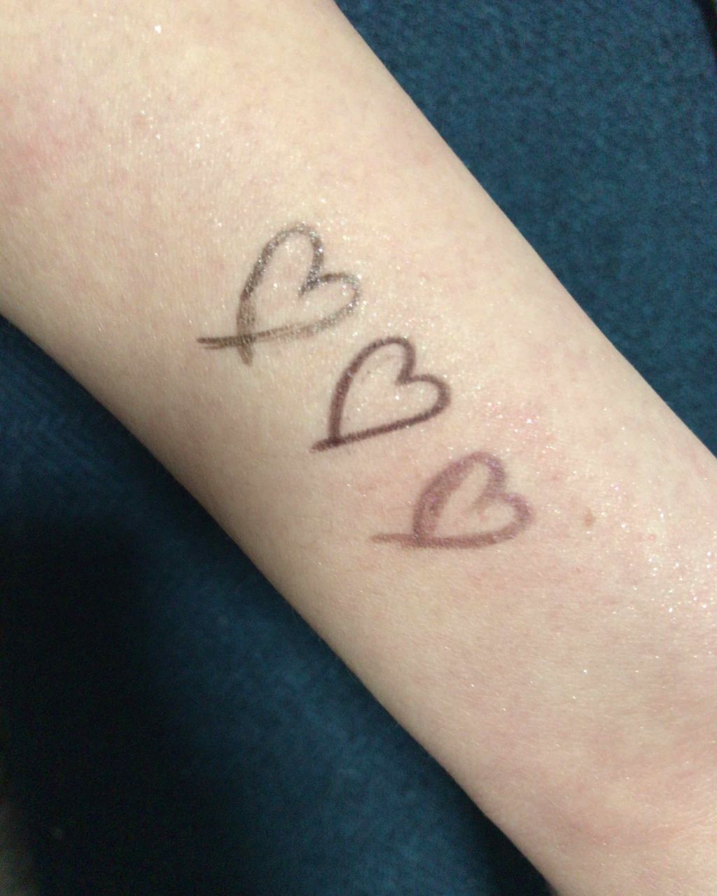 モテライナー リキッド/UZU BY FLOWFUSHI/リキッドアイライナーを使ったクチコミ(2枚目)