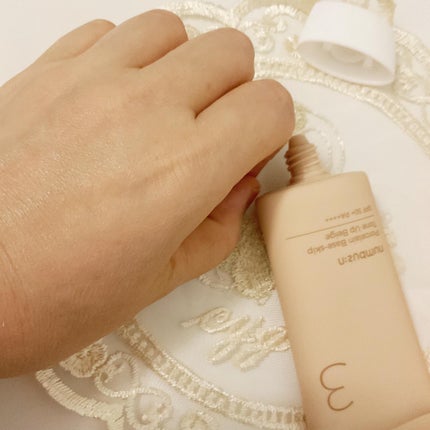 3番 ノーファンデ陶器肌トーンアップクリーム/numbuzin/化粧下地を使ったクチコミ(3枚目)