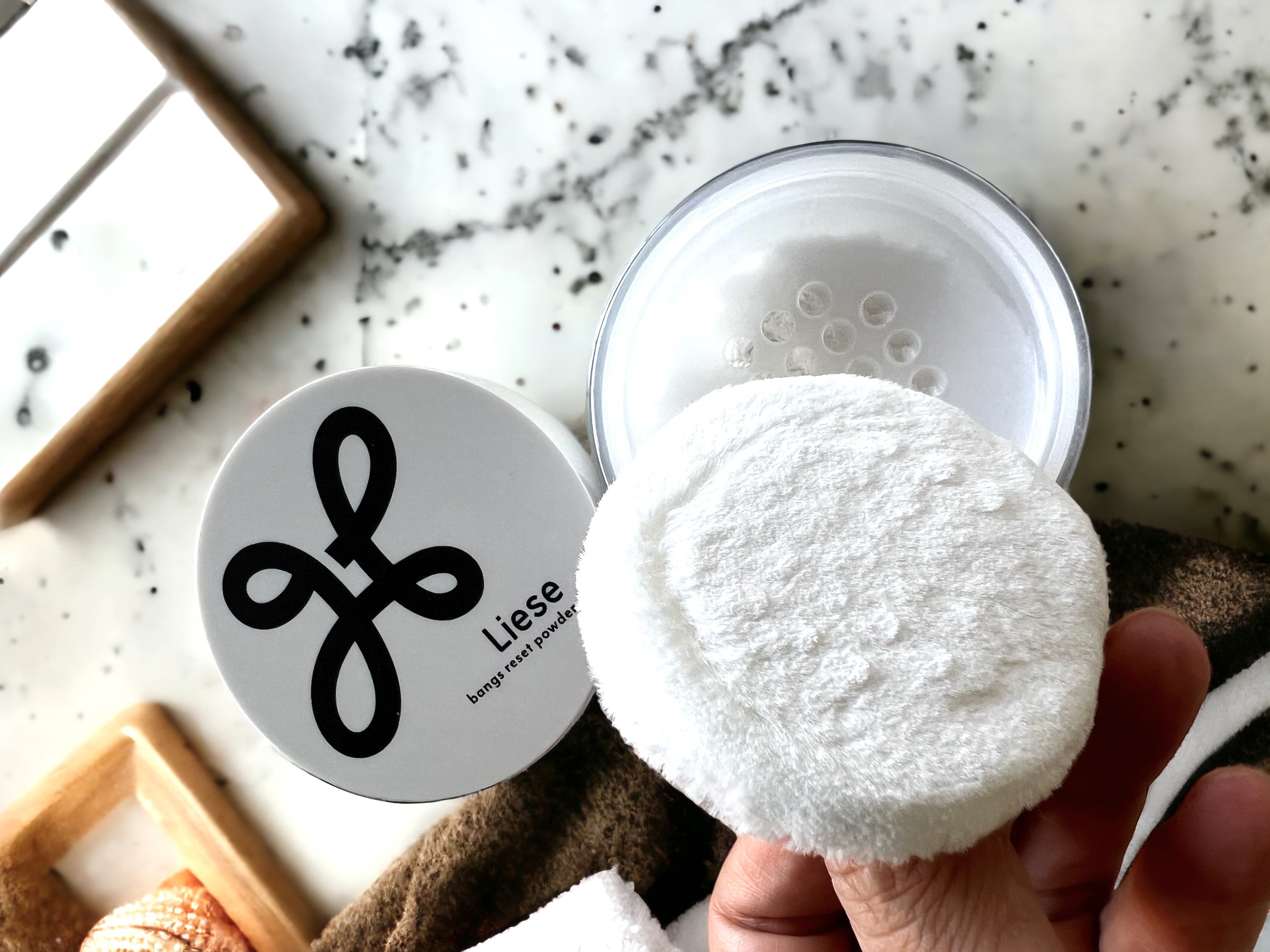 前髪リセットパウダー/リーゼ/その他スタイリングを使ったクチコミ（3枚目）