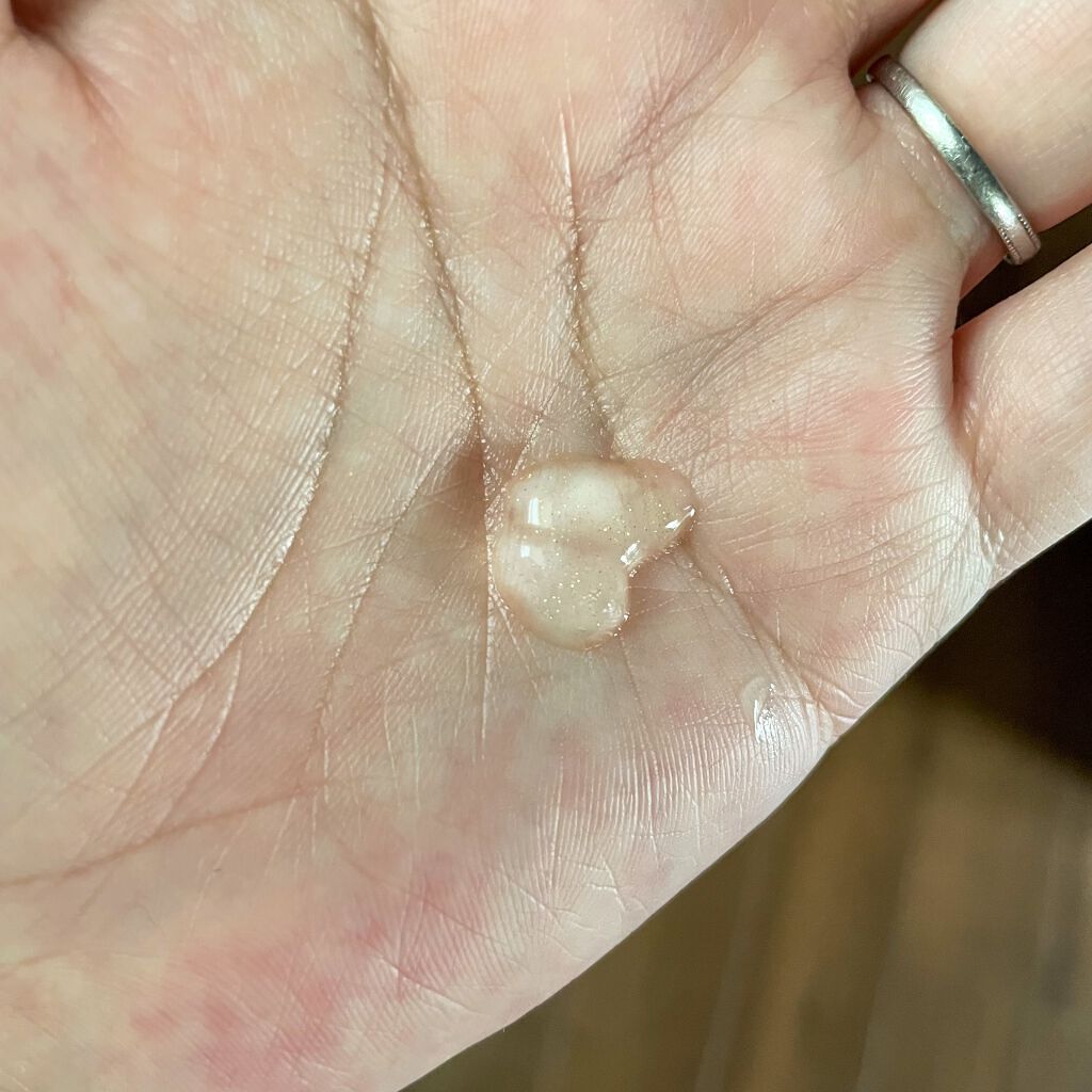 ラディアント タッチ ブラープライマー SILVER/YVES SAINT LAURENT BEAUTE/化粧下地を使ったクチコミ（2枚目）