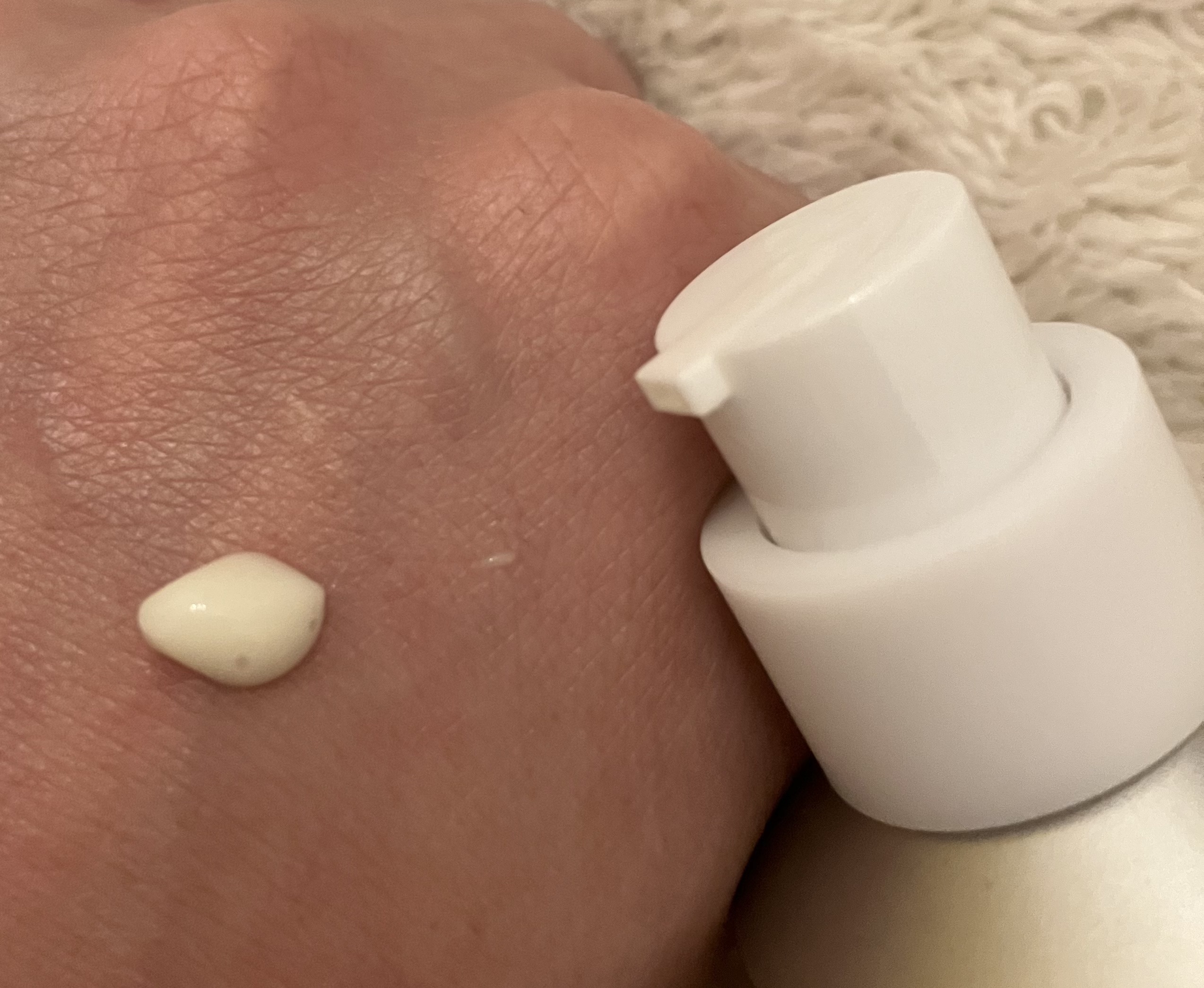 ヴィーガンリポソームレチノールセラム/SKIN&LAB/美容液を使ったクチコミ（2枚目）