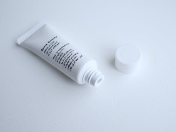 QB 薬用デオドラントフットクリーム 40C/クイックビューティー/デオドラント・制汗剤を使ったクチコミ(2枚目)