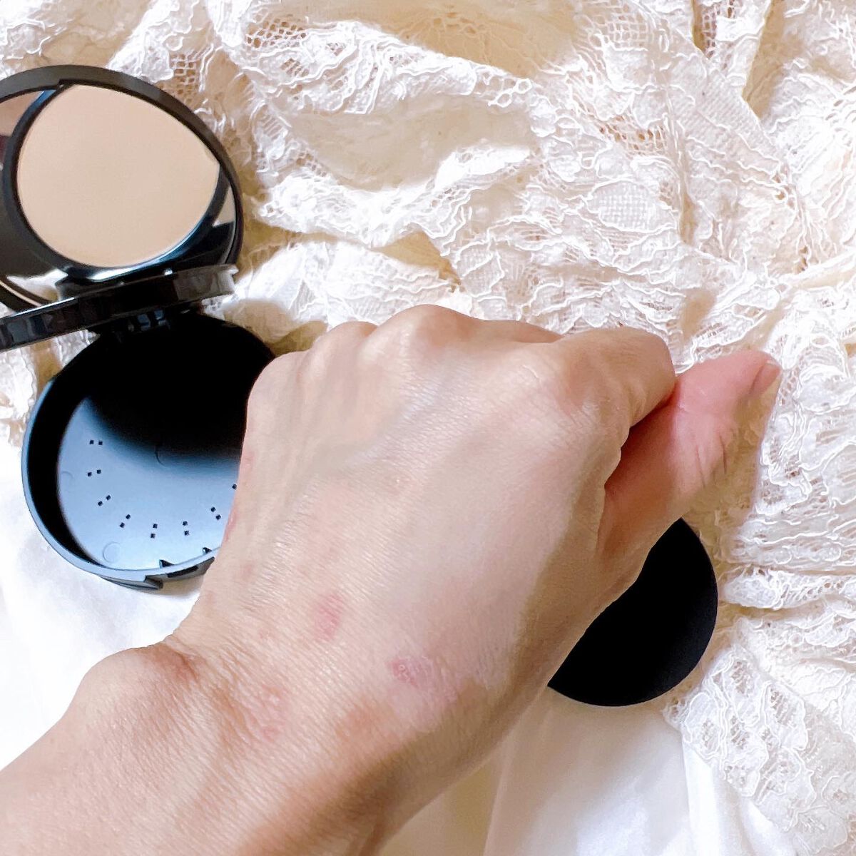 ベアプロ 16HR パウダー ファンデーション/bareMinerals/パウダーファンデーションを使ったクチコミ(4枚目)