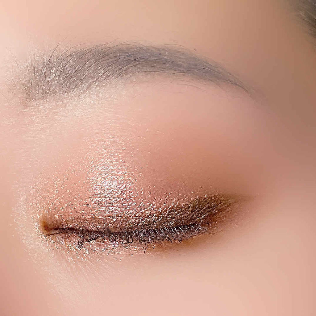 プリズム エアー シャドウ/CLIO/単色アイシャドウを使ったクチコミ（3枚目）