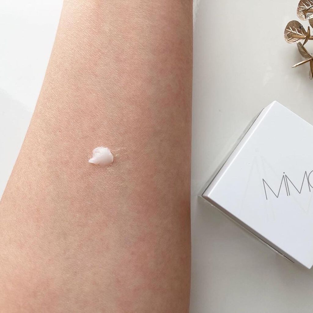 ミネラルクリーミーファンデーション/MiMC/クリーム・エマルジョンファンデーションを使ったクチコミ(7枚目)