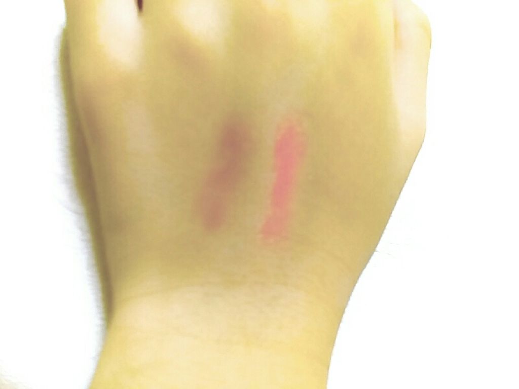 オペラ シアーリップカラー RN/OPERA/リップグロスを使ったクチコミ（3枚目）