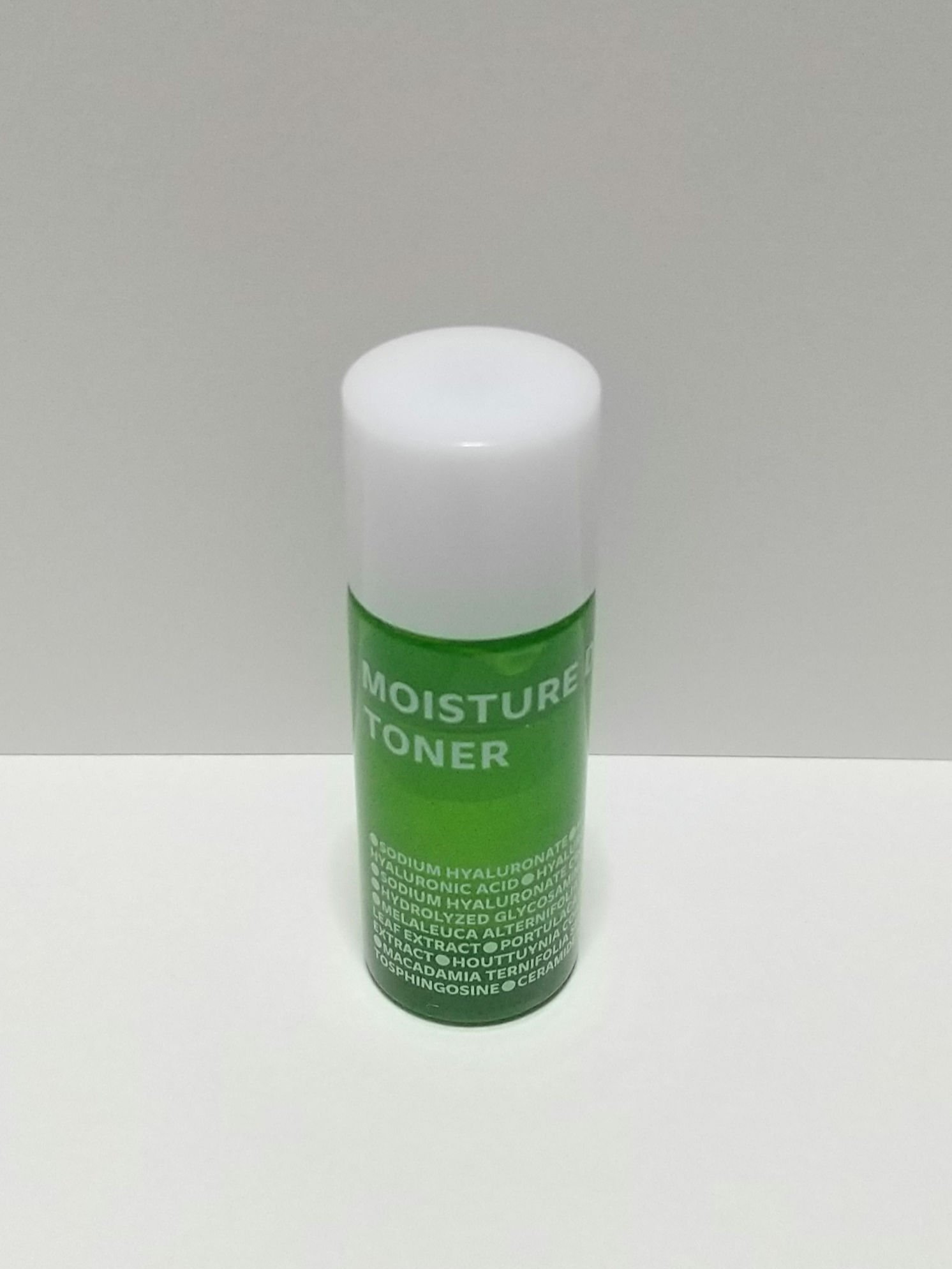 ISOI モイスチャー Dr. トナーのクチコミ「⭐️⭐️⭐️⭐️☆
さらさらなのにしっとり💚

ISOI
モイスチャー Dr. トナー

サン.....」（1枚目）