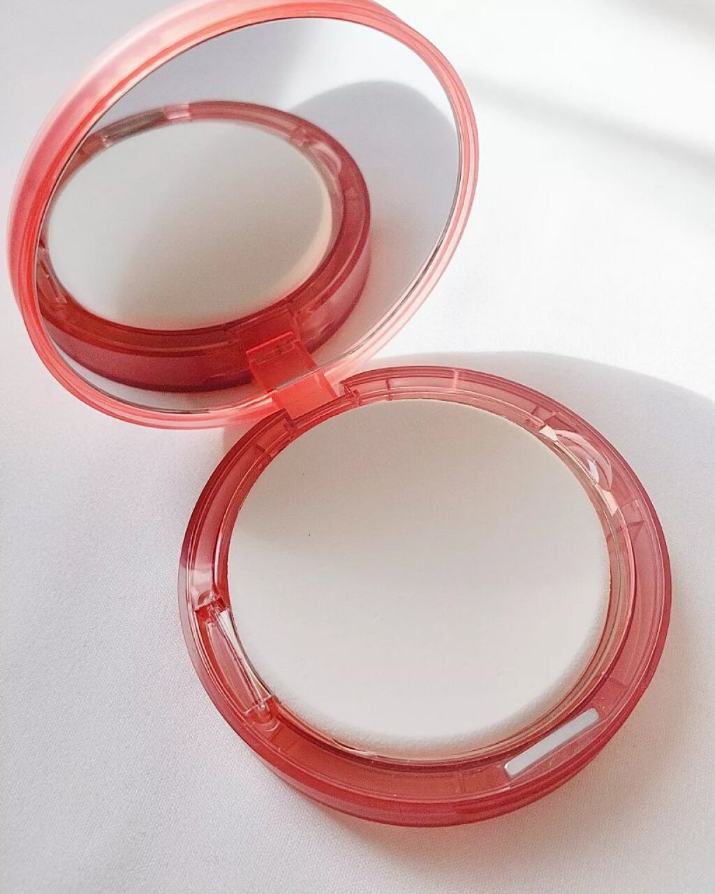 カバーマットパウダーパクト/CathyDoll/パウダーファンデーションを使ったクチコミ（3枚目）