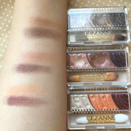 トーンアップアイシャドウ/CEZANNE/アイシャドウパレットを使ったクチコミ(2枚目)