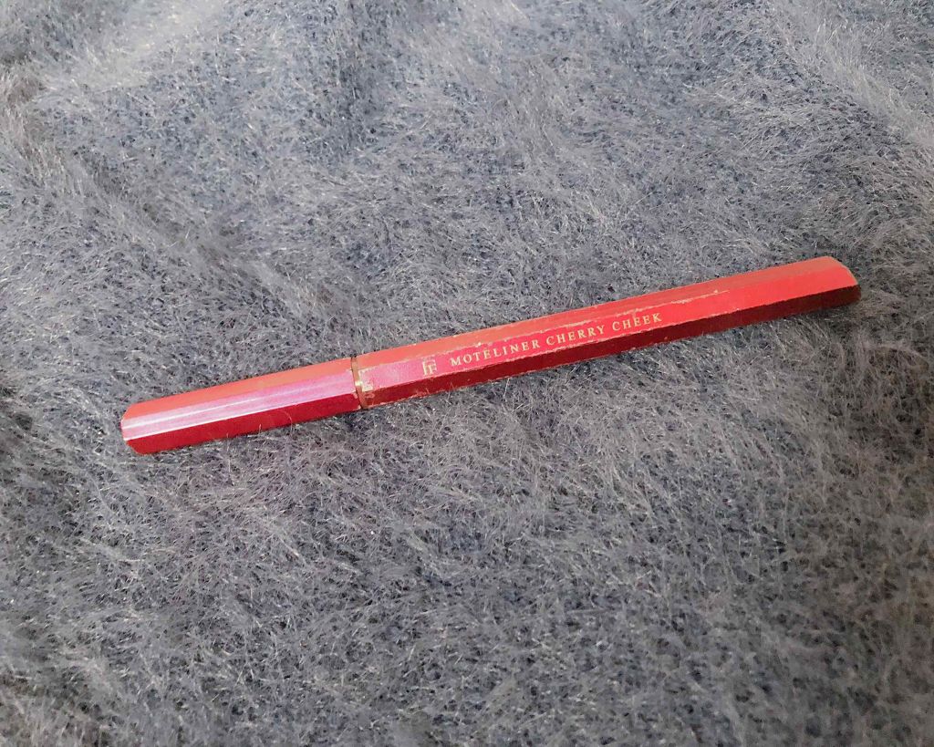 モテライナー リキッド/UZU BY FLOWFUSHI/リキッドアイライナーを使ったクチコミ（1枚目）