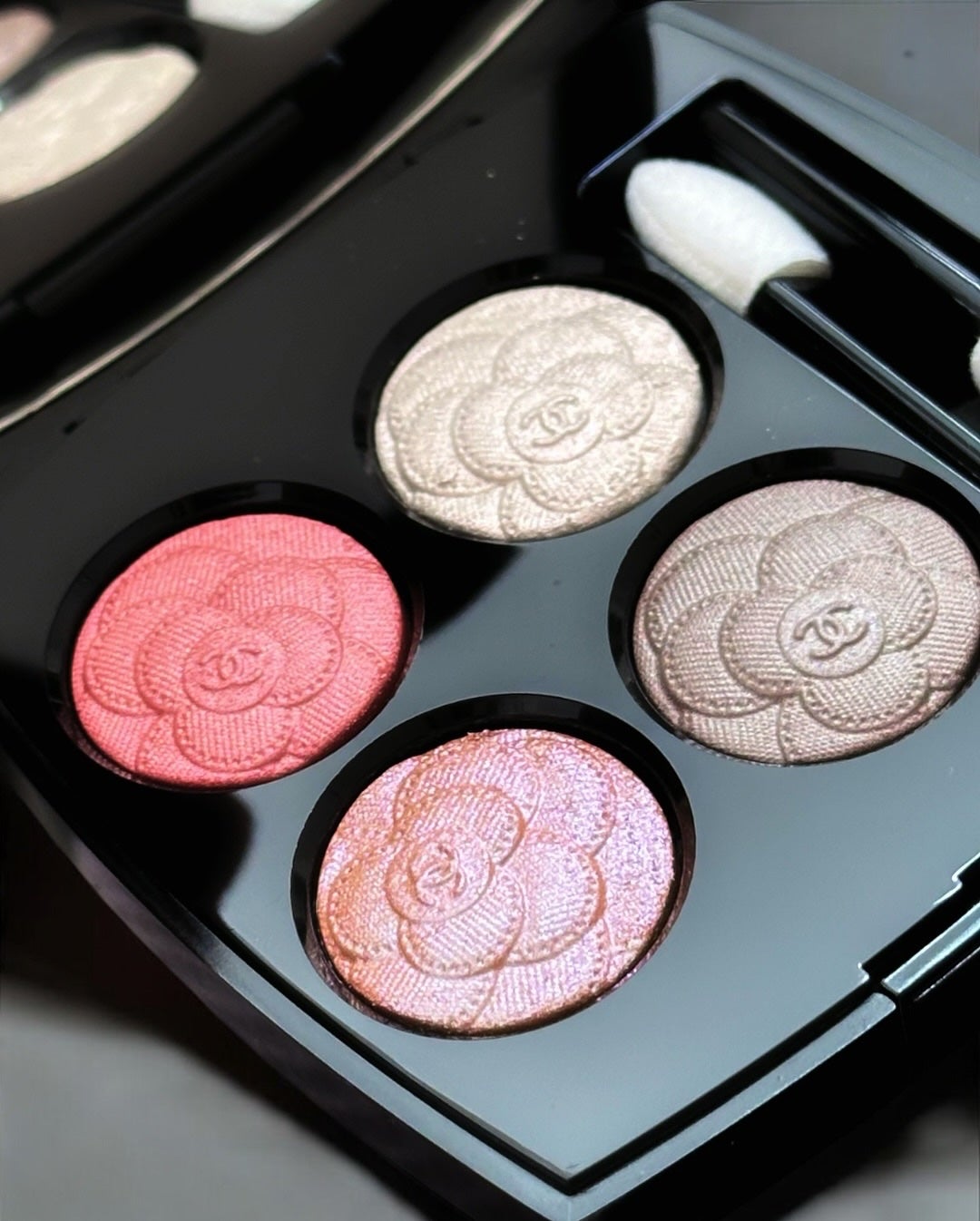 レ キャトル オンブル/CHANEL/アイシャドウパレットを使ったクチコミ(1枚目)