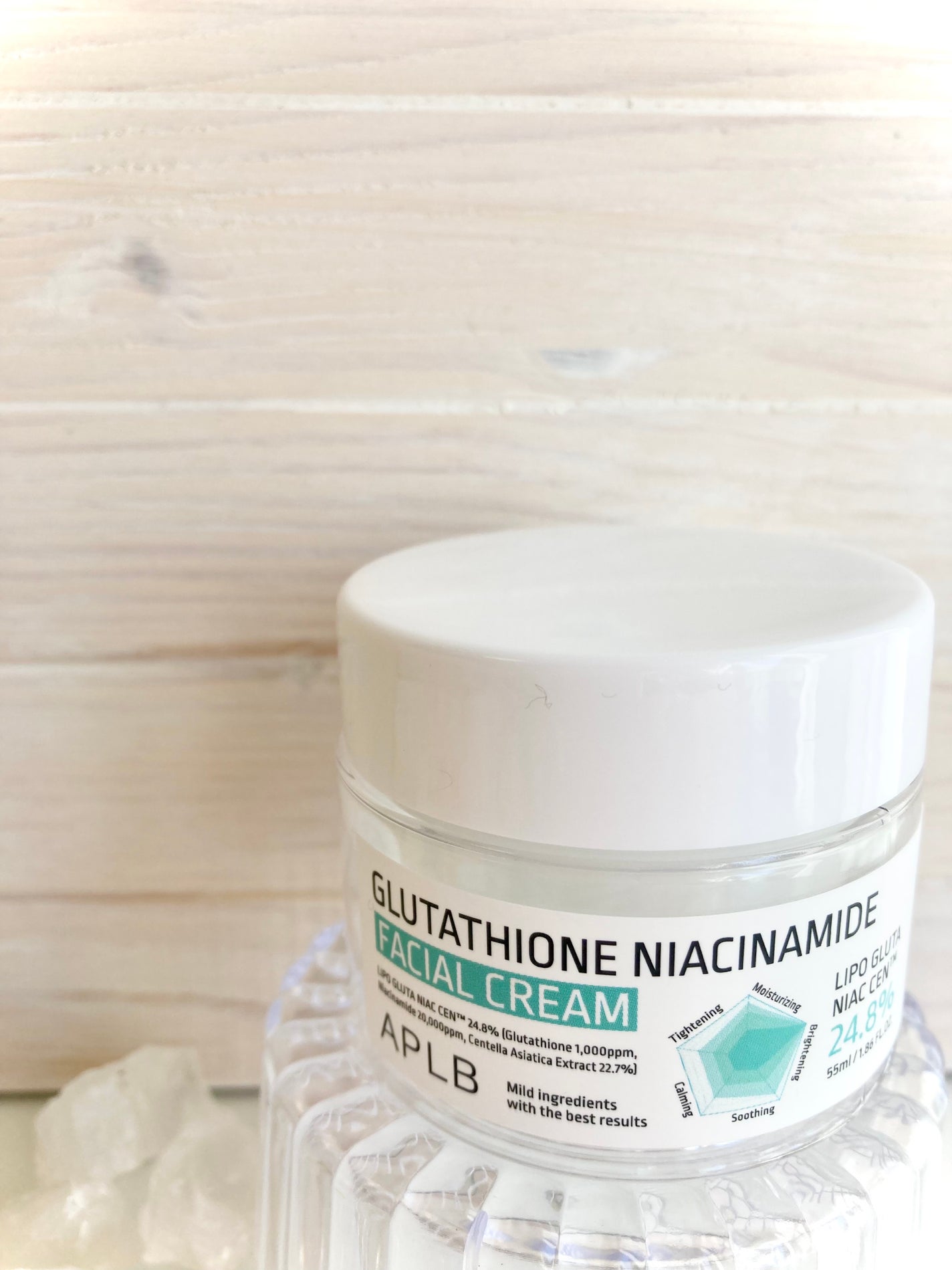 グルタチオンナイアシンアミドアンプルセラム/APLB/美容液を使ったクチコミ(2枚目)